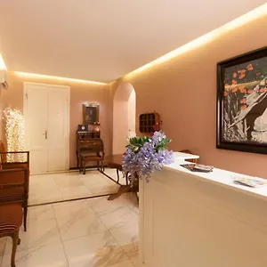 2* Hotel Joli